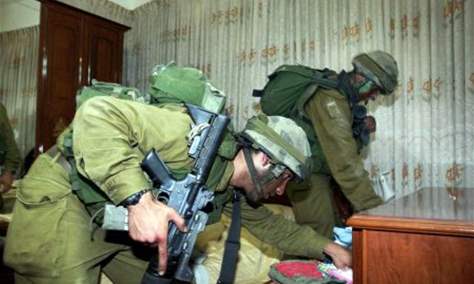 &quot;نادي الأسير&quot;: جيش الاحتلال يسرق عائلات الأسرى الفلسطينيين