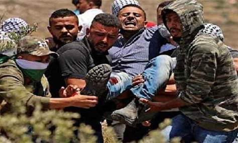 إصابة 10 مواطنين فلسطينيين في مواجهات مع جيش العدو 