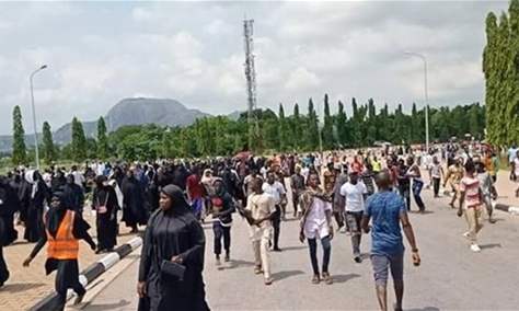 اطلاق الرصاص على مسيرة عاشورائية بمدينة زاريا واستشهاد 6 نيجيريين