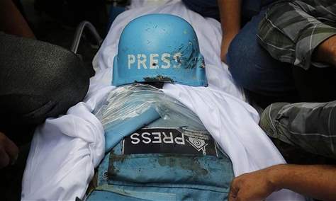  &quot;الإعلام الحكومي&quot; في غزة: ارتفاع عدد الشهداء الصحفيين إلى 92