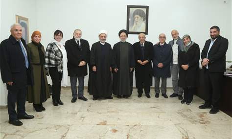 العلامة فضل الله استقبل وفد "تجمع معاً حول السيدة مريم"