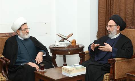 العلامة فضل الله رحب بدعوة الأزهر لوقف الحروب بين الدول العربية والإسلامية واستقبل الدكتورة نعمت أحمد والشيخ البغدادي