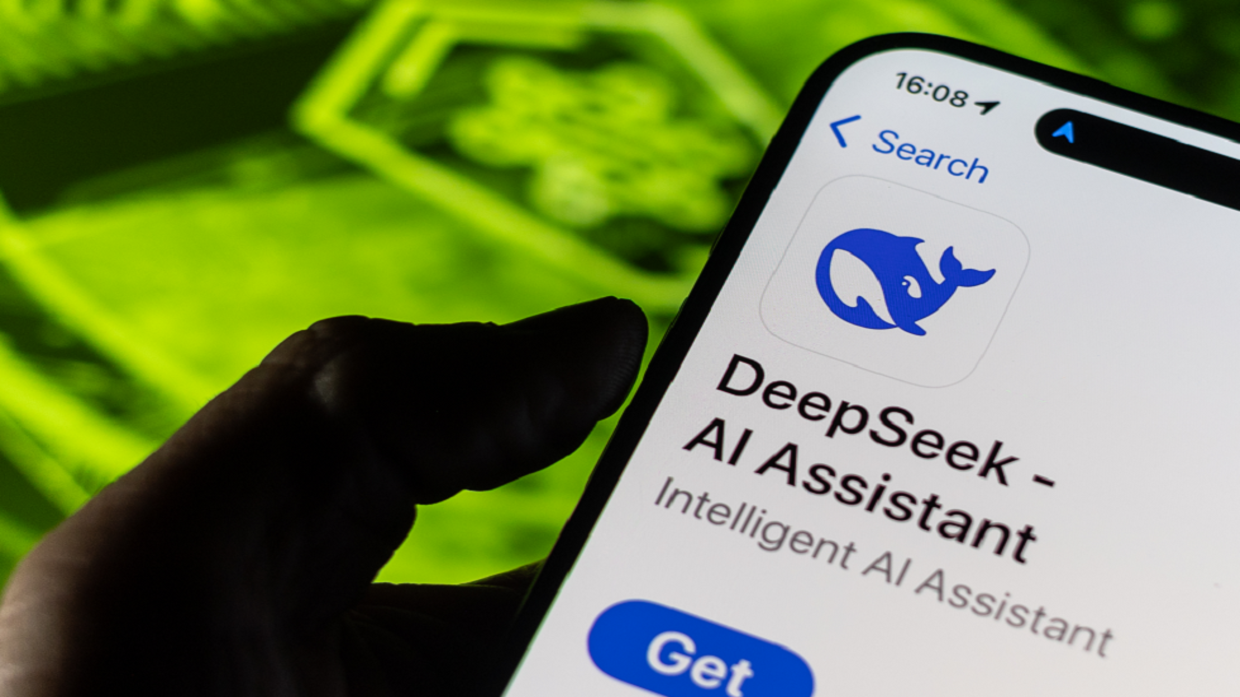 مشروع قانون أمريكي يجرّم تحميل DeepSeek! مشروع قانون أمريكي يجرّم تحميل DeepSeek!