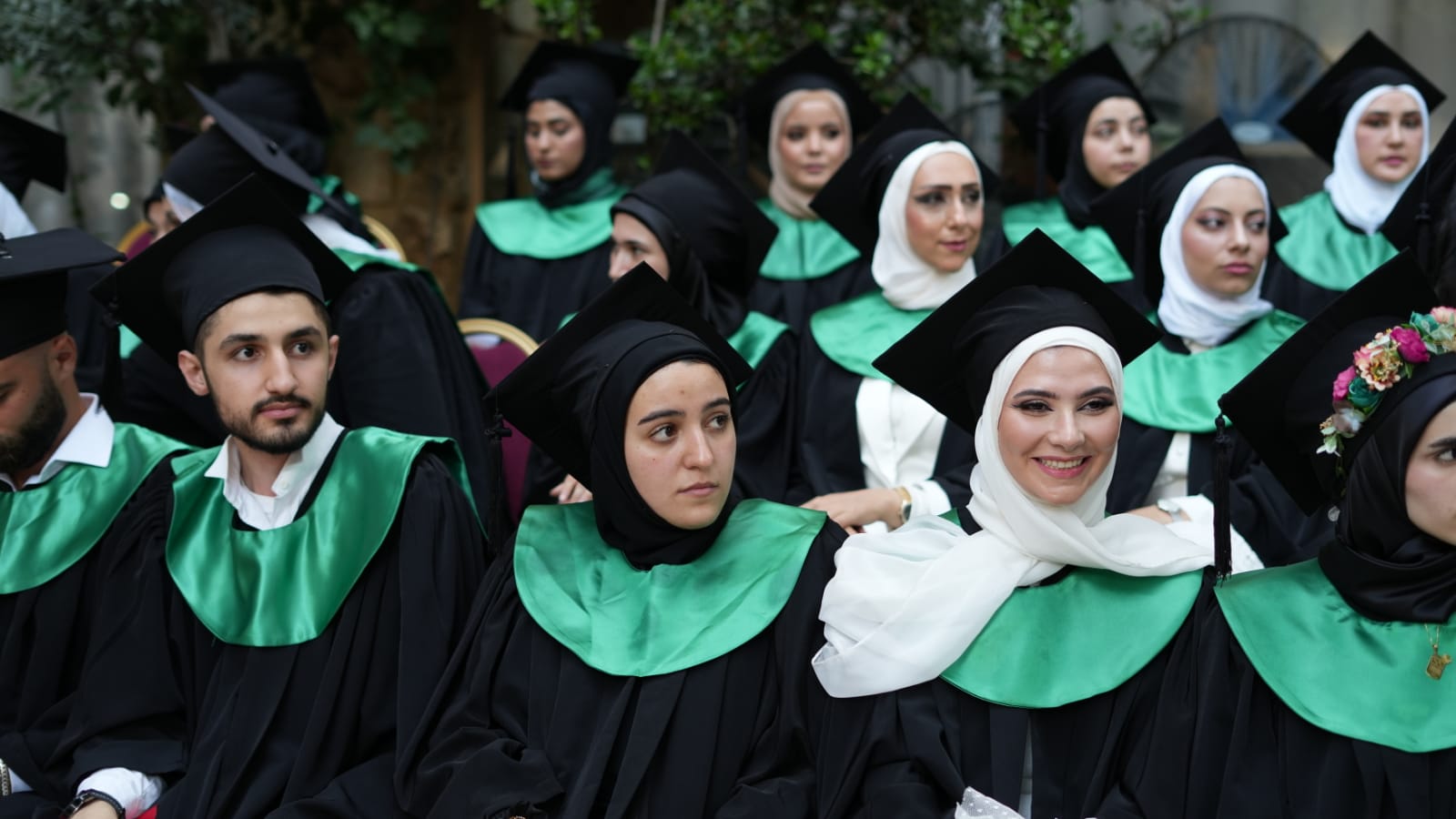 جامعة العلوم والآداب اللبنانية تحتفل بتخرّج طلابها للعام 2023-2024