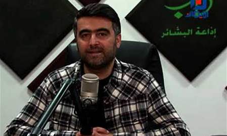من الإذاعة